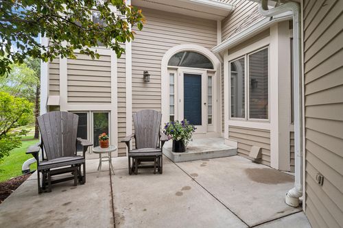 14925 45th Ave N, Plymouth, MN, 55446-3415 | Card Image
