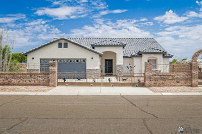 13478 E 55 St, House other with 4 bedrooms, 2 bathrooms and null parking in Yuma AZ | Image 1