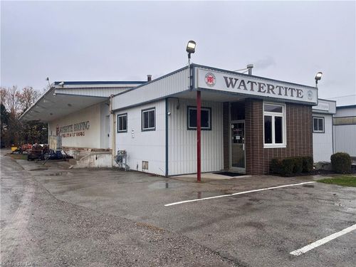 {{alt}} | Card Image