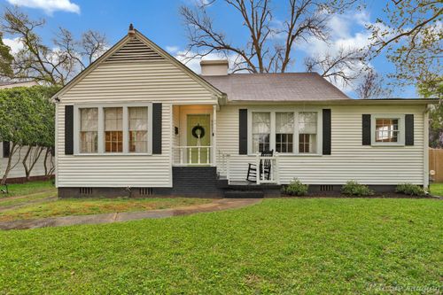 3607 Greenway Pl, Shreveport, LA, 71105-2011 | Card Image