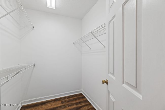 719 Oak Branches Close, House other with 3 bedrooms, 2 bathrooms and 1 parking in Belville NC | Image 24