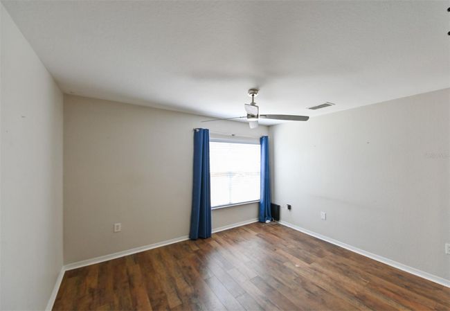 9730 - 9730 Lake Chase Island Way, Condo with 3 bedrooms, 2 bathrooms and null parking in TAMPA FL | Image 17