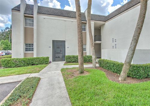 134-711 Russell Ln, Brandon, FL, 33510-4205 | Card Image