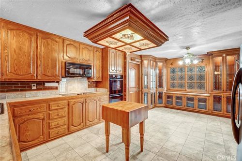 8141 Briarwood St, Stanton, CA, 90680-3905 | Card Image