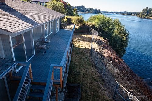 2644 Stevens Dr, Bremerton, WA, 98312-2726 | Card Image