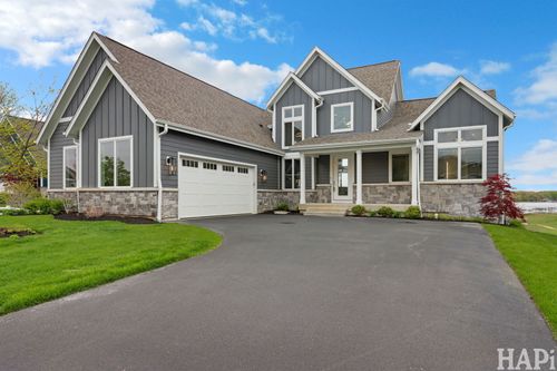 40561 N North Newport Dr, Antioch, IL, 60002-8509 | Card Image
