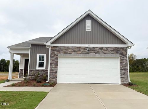1304 Pond Overlook Dr, Nashville, NC, 27856-5510 | Card Image