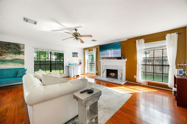 2627 Woodsboro Dr, House other with 4 bedrooms, 3 bathrooms and 2 parking in Spring TX | Image 14