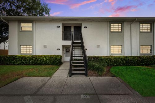 u31-3808 N Oak Dr, TAMPA, FL, 33611-5876 | Card Image