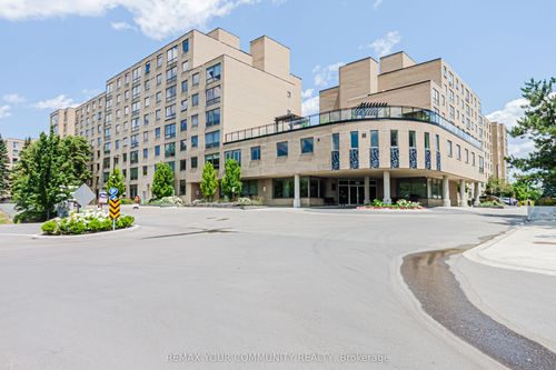 301-326 Major Mackenzie Dr E, Richmond Hill, ON, L4C8T4 | Card Image