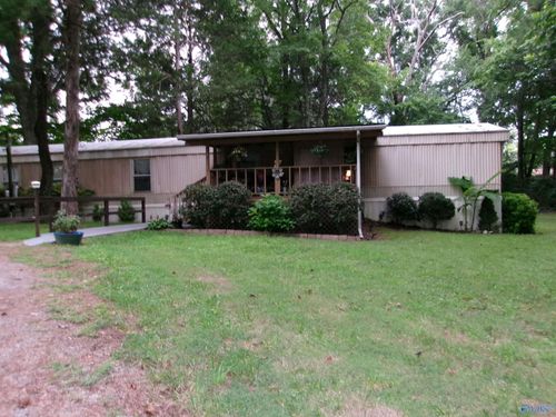 106 Grove Cir, Meridianville, AL, 35759-2316 | Card Image