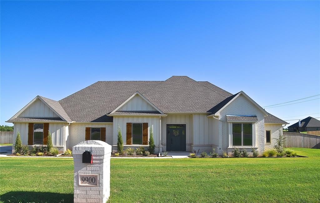 Oakwood Dr, Edmond, OK 73025