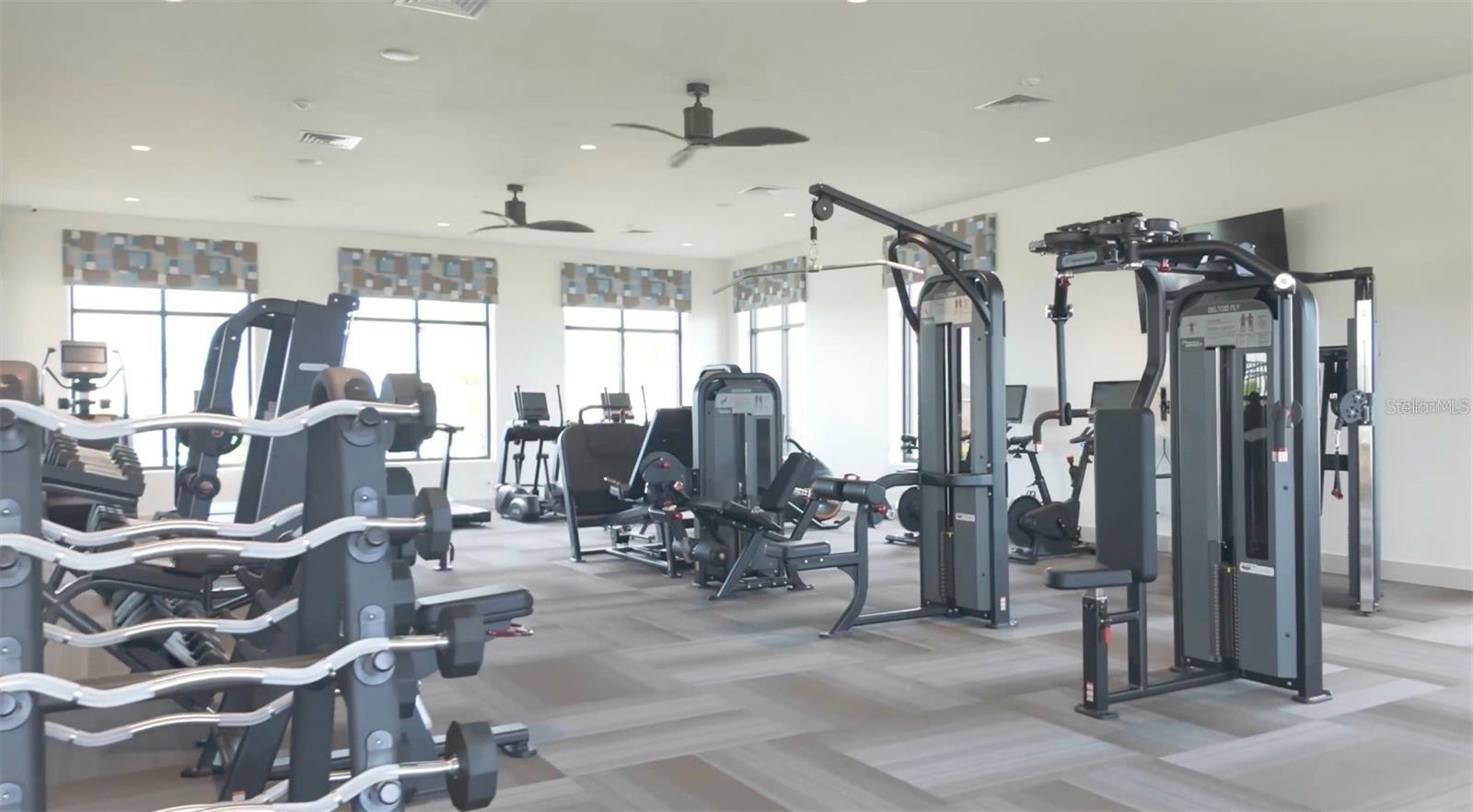 Residential Lease in EAGLE LAKE 5