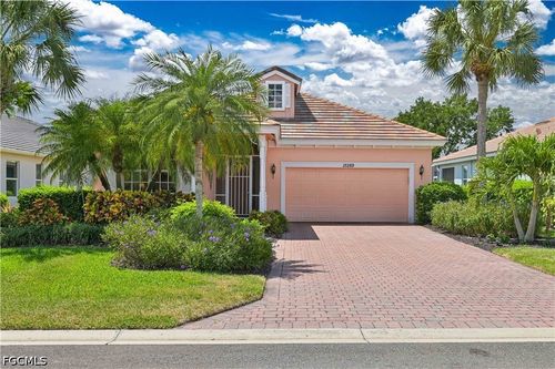 15289 Yellow Wood Dr, ALVA, FL, 33920-4618 | Card Image