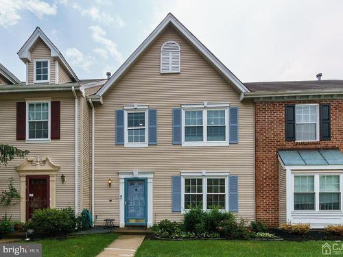 364 Hadleigh Ln, North Brunswick, NJ, 08902-4232 | Card Image