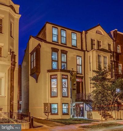 2023 O Street Nw, Townhouse with 6 bedrooms, 4 bathrooms and null parking in WASHINGTON DC | Image 3