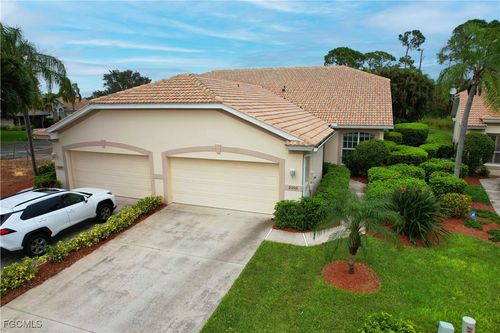 2203 Carnaby Ct, LEHIGH ACRES, FL, 33973-6035 | Card Image