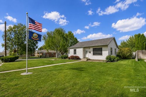 830 N 9 Th, Buhl, ID, 83316 | Card Image