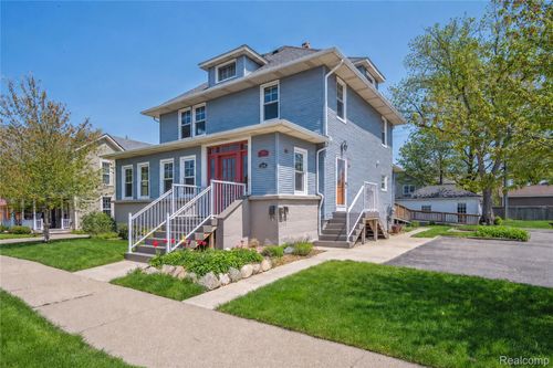 218 Union St, Milford, MI, 48381-1998 | Card Image