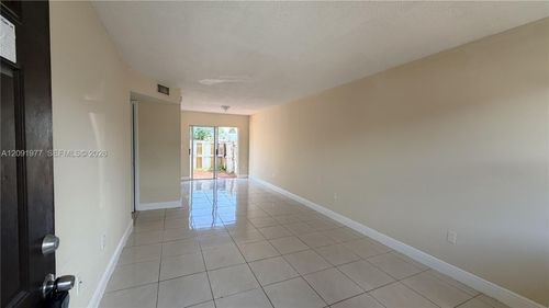 18-5461 W 24th Ave, Hialeah, FL, 33016-4859 | Card Image
