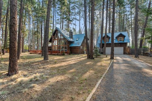 13929 Sw Pinewood Ln, Camp Sherman, OR, 97730-9735 | Card Image