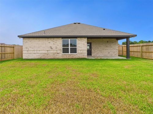 15819 Red Maple Ln, Santa Fe, TX, 77517-4501 | Card Image