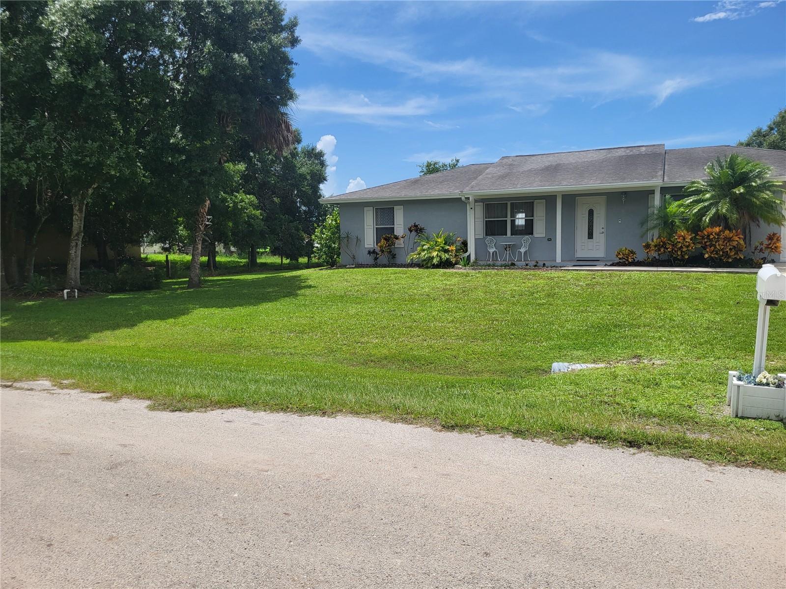 82nd Ct, Okeechobee, FL 34972