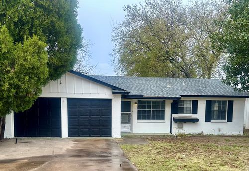 1511 Laurel Ln, Plano, TX, 75074-5267 | Card Image