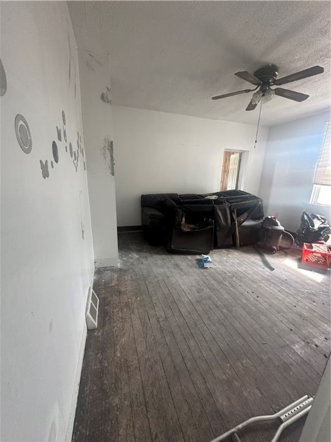 1518 Wolfe Ave, House other with 3 bedrooms, 2 bathrooms and 2 parking in Braddock PA | Image 5