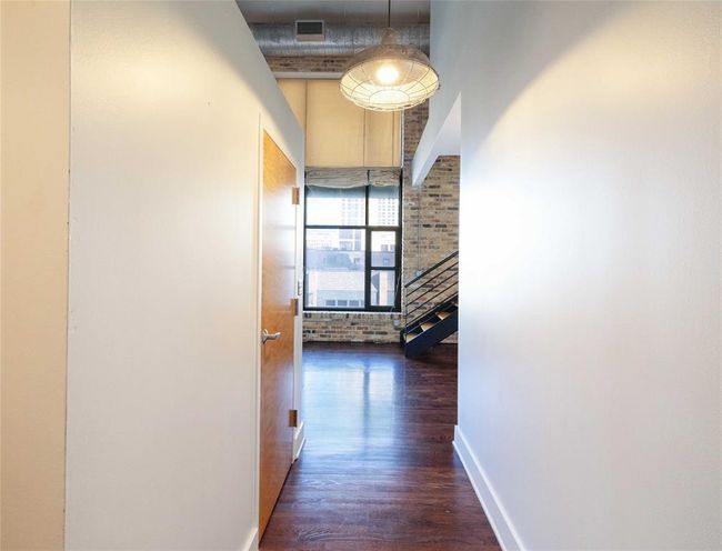 APT-211 - 411 Brazos St, Condo with 1 bedrooms, 2 bathrooms and 1 parking in Austin TX | Image 6