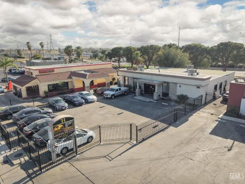 3509 Union Avenue, Bakersfield, CA, 93305 | Card Image