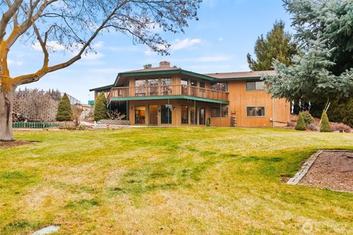2550 E Selah Road, Yakima, WA, 98901 | Card Image