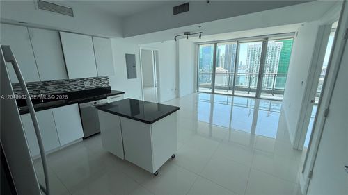 3311-92 Sw 3rd St, Miami, FL, 33130-2998 | Card Image
