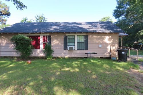 206 11th St Ne, Springhill, LA, 71075-3330 | Card Image