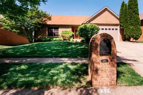 1324 Saddle Club Way, Lexington, KY, 40504-1694 | Card Image