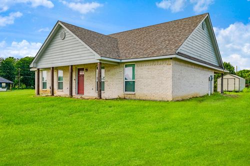 735 Todd St, Blossom, TX, 75416-2308 | Card Image