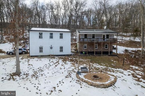 1238 Logger Dr, GORE, VA, 22637-1724 | Card Image