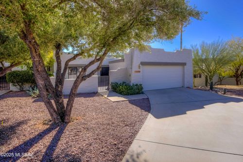 7472 E Serenity Lane, Tucson, AZ, 85750 | Card Image