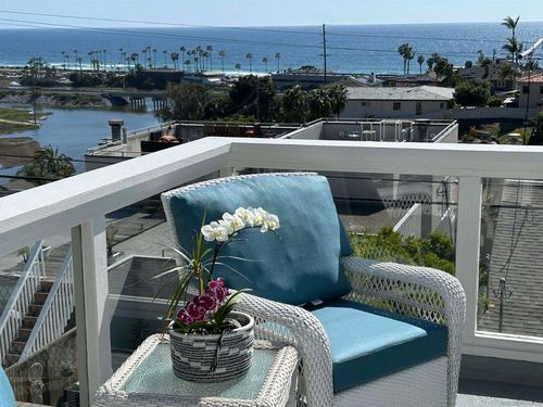 a-2510 Montgomery Ave, Cardiff by the Sea, CA, 92007-2108 | Card Image