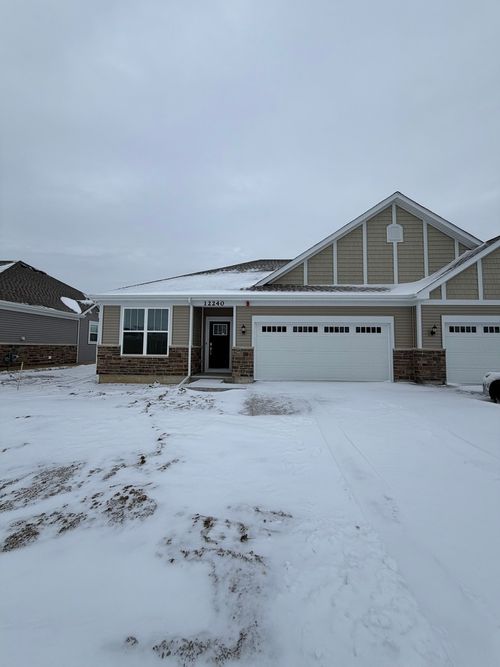 12240 Barcroft Cir, Huntley, IL, 60142-0189 | Card Image
