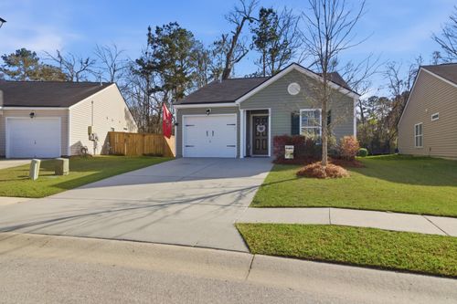 146 Brittondale Rd, Summerville, SC, 29485-7957 | Card Image