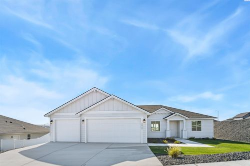2946 S Osborne St, Kennewick, WA, 99338-1744 | Card Image