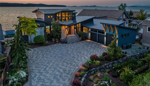 181 Utsalady Rd, Camano Island, WA, 98282-7213 | Card Image