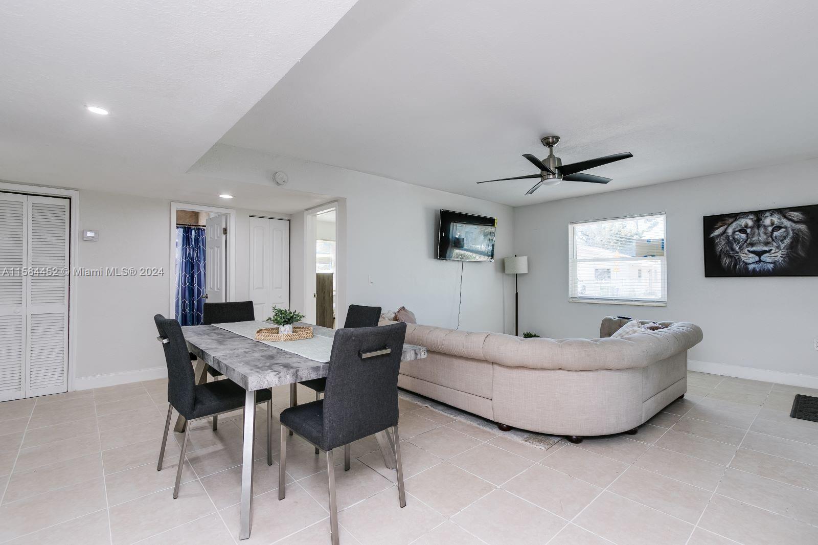 9th Ct, Fort Lauderdale, FL 33311