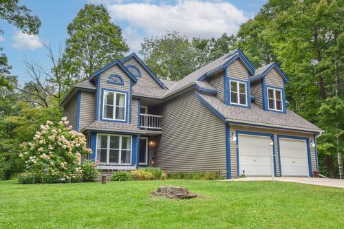 8451 Wesley Court, Farmington, WI, 53040 | Card Image