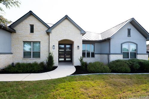 5716 High Forest Dr, New Braunfels, TX, 78132-3920 | Card Image