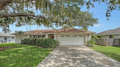 4736 Charing Cross Rd, SARASOTA, FL, 34241-6207 | Card Image