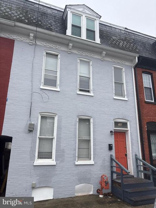 346 E King St, YORK, PA, 17403-5604 | Card Image