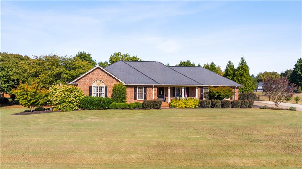 Smithfield Dr, Anderson, SC 29621