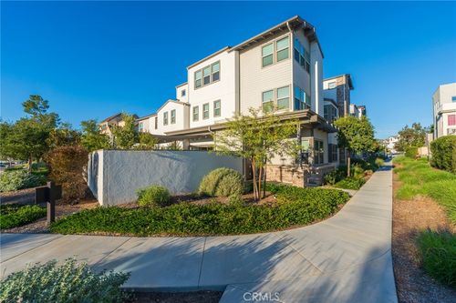 102 Spectacle, Irvine, CA, 92618-1375 | Card Image